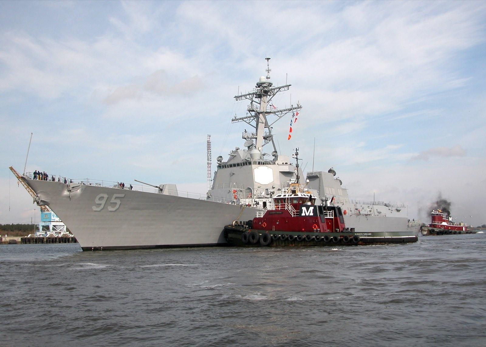 The guided-missile destroyer USS James E. Williams mooring at Naval Weapons Station Charleston, South Carolina