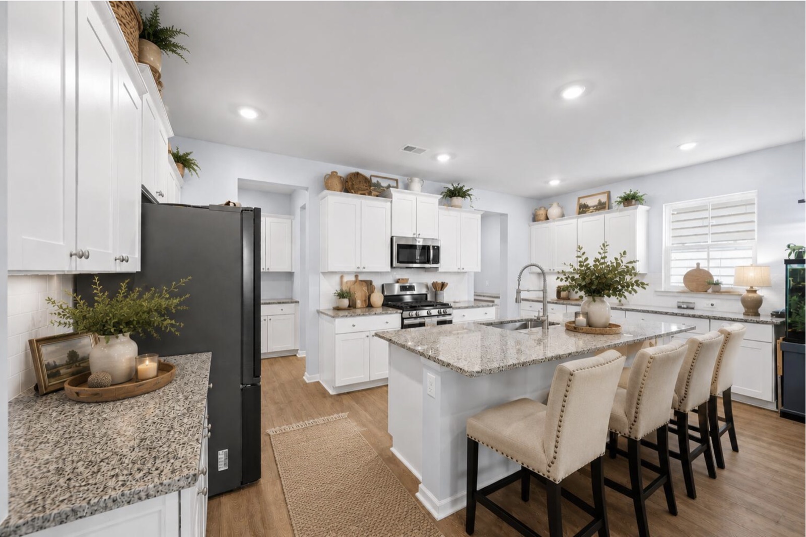 1037 Fitzgerald Court, Summerville SC, kitchen with granite island